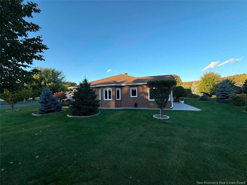 45 Perron St, Edmundston, NB