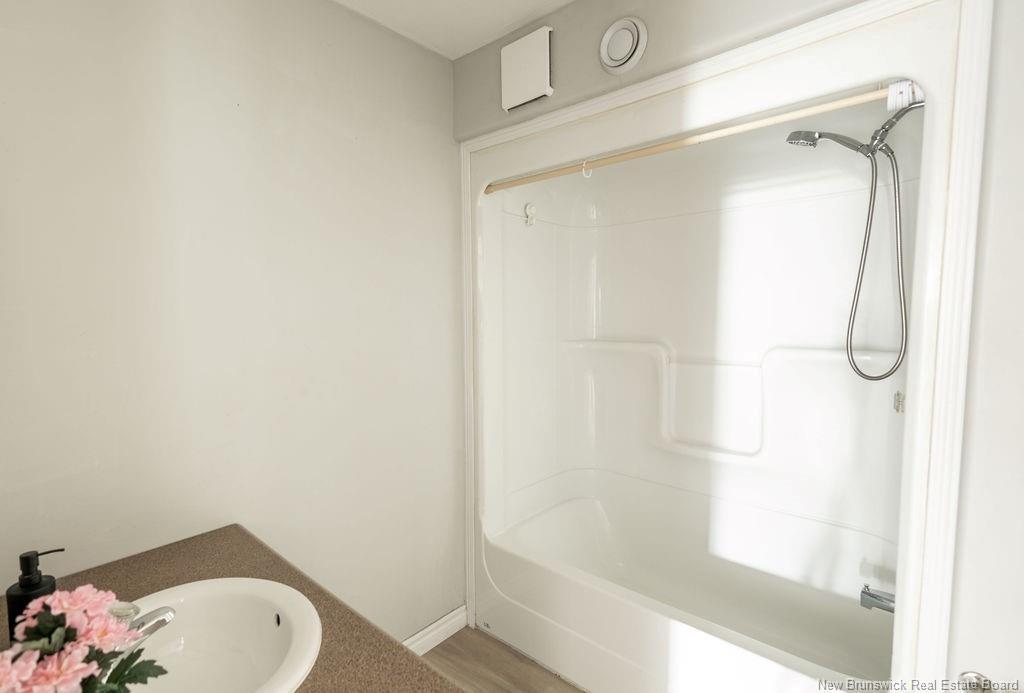 142 Jordan Cres, Moncton, NB