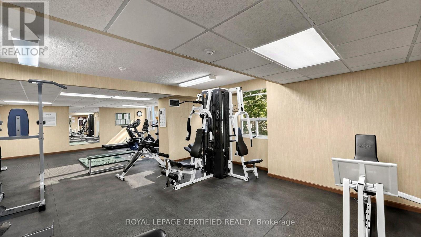 802 - 3650 Kaneff Crescent, Mississauga, ON
