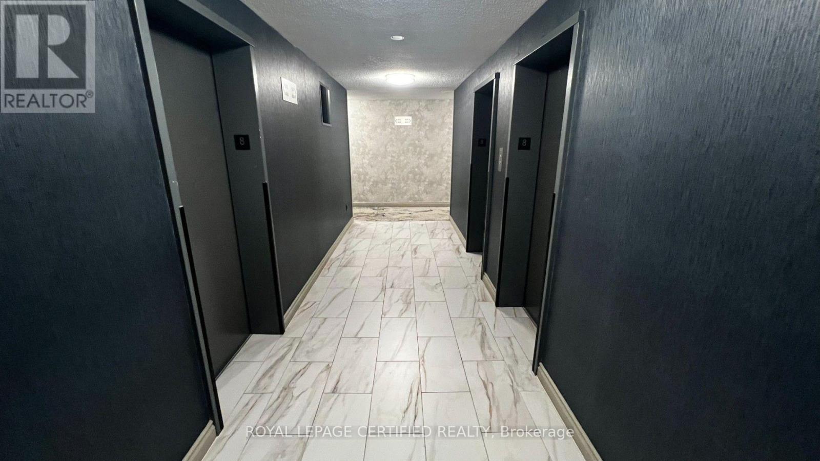 802 - 3650 Kaneff Crescent, Mississauga, ON