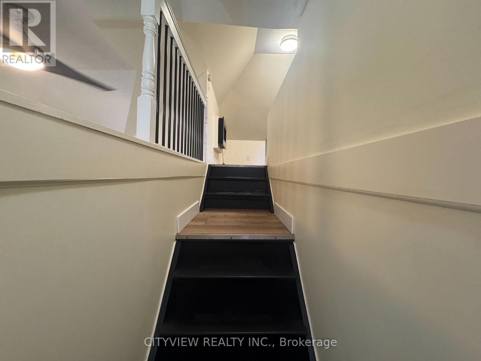 390 George Street, Sarnia, ON