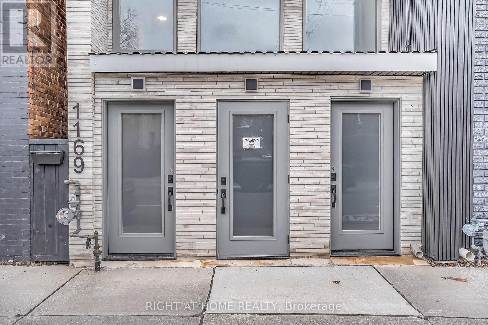 1169 Davenport Road, Toronto, ON