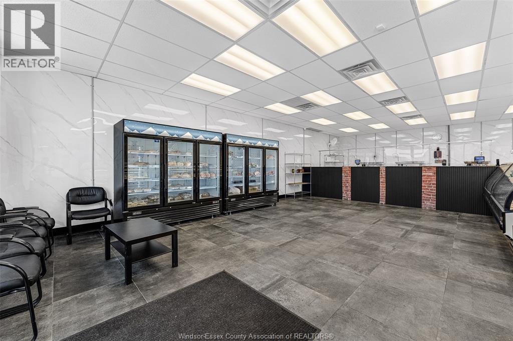71 Erie Street North, Leamington, ON
