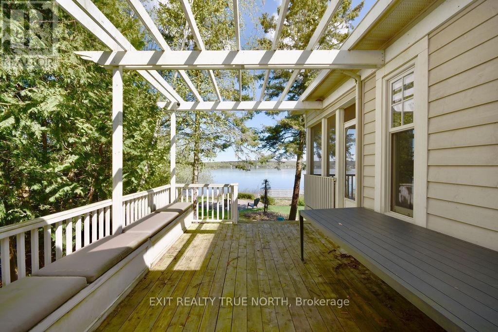 3021 Sandy Bend, Springwater, ON