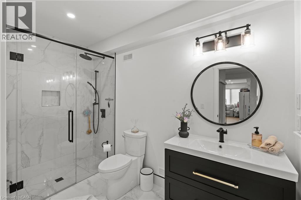 55 Swan Avenue, Fonthill, ON