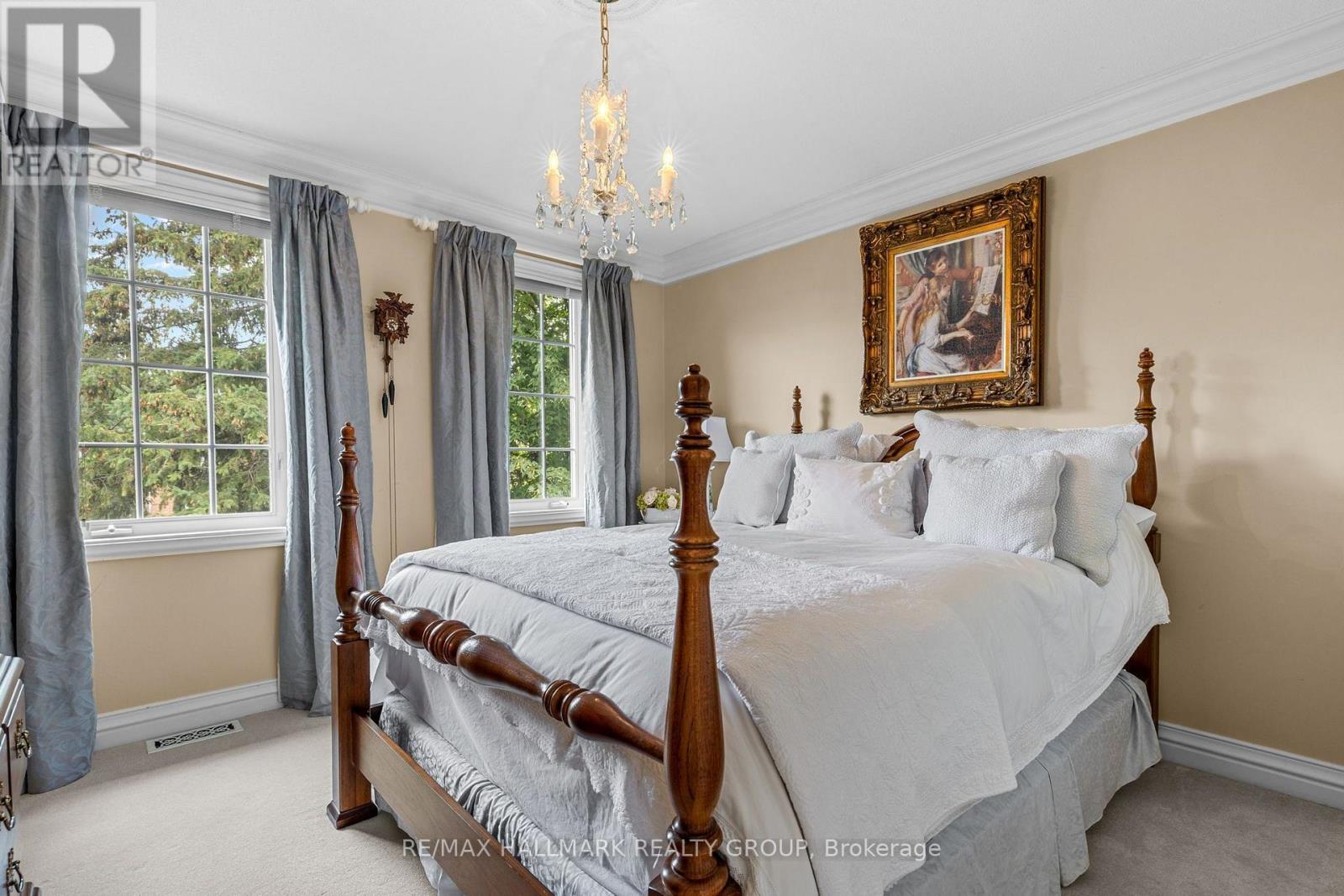 1348 Turner Crescent, Ottawa, ON