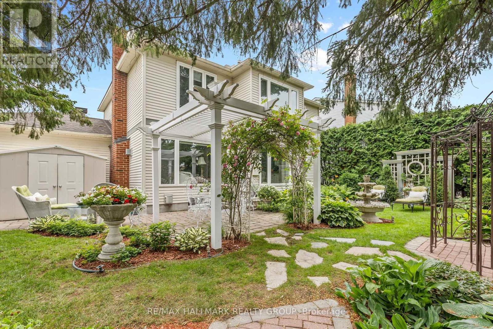 1348 Turner Crescent, Ottawa, ON