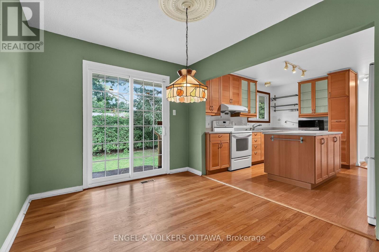 2642 Marble Crescent, Ottawa, ON