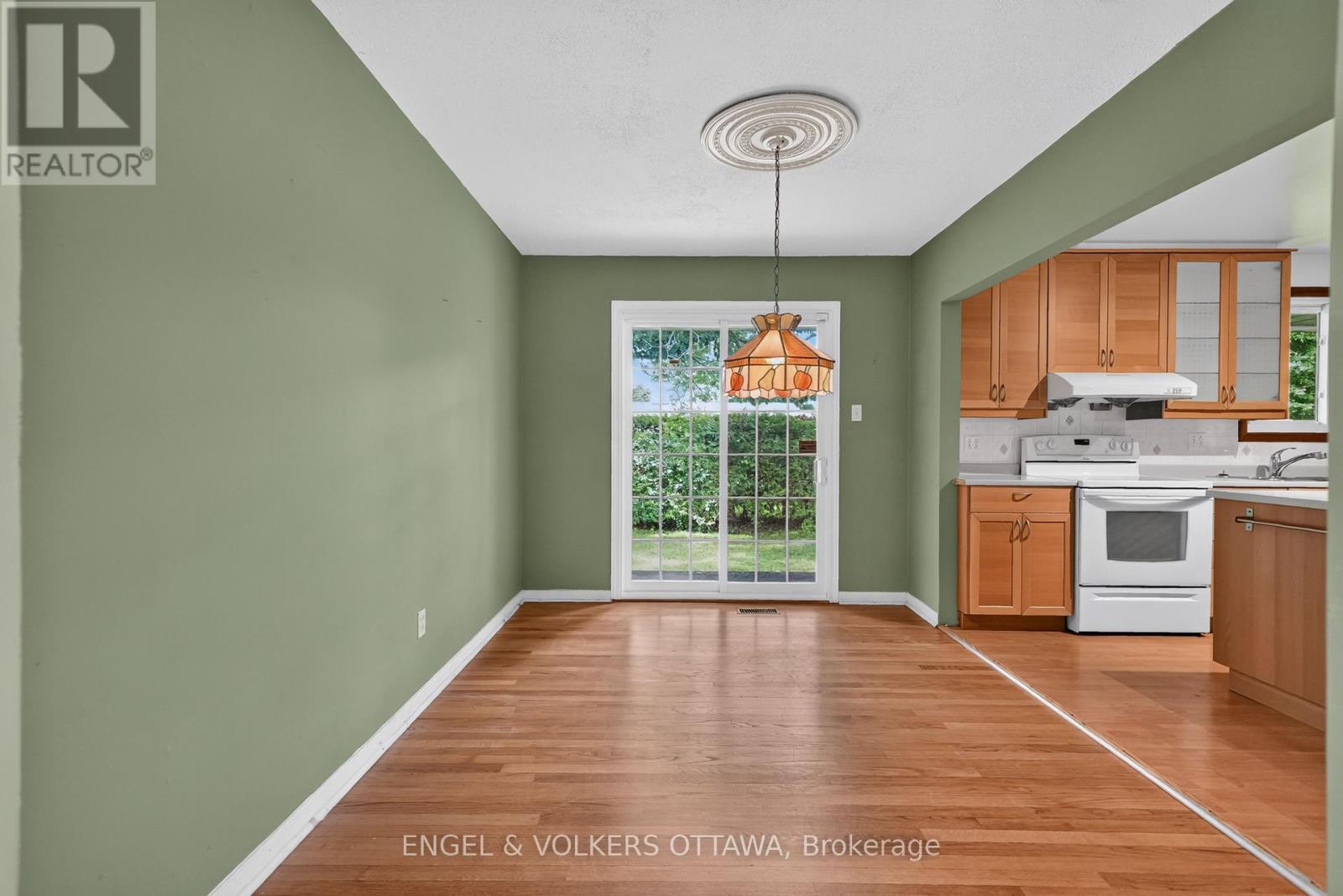 2642 Marble Crescent, Ottawa, ON