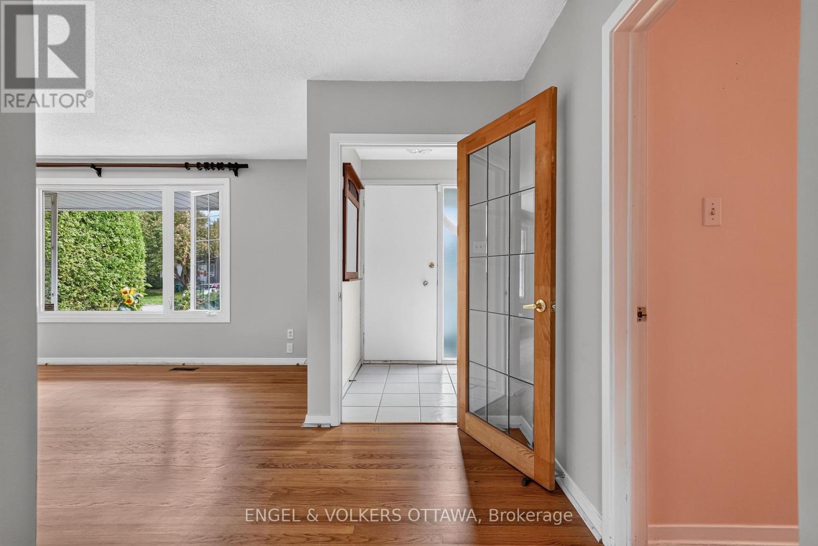 2642 Marble Crescent, Ottawa, ON