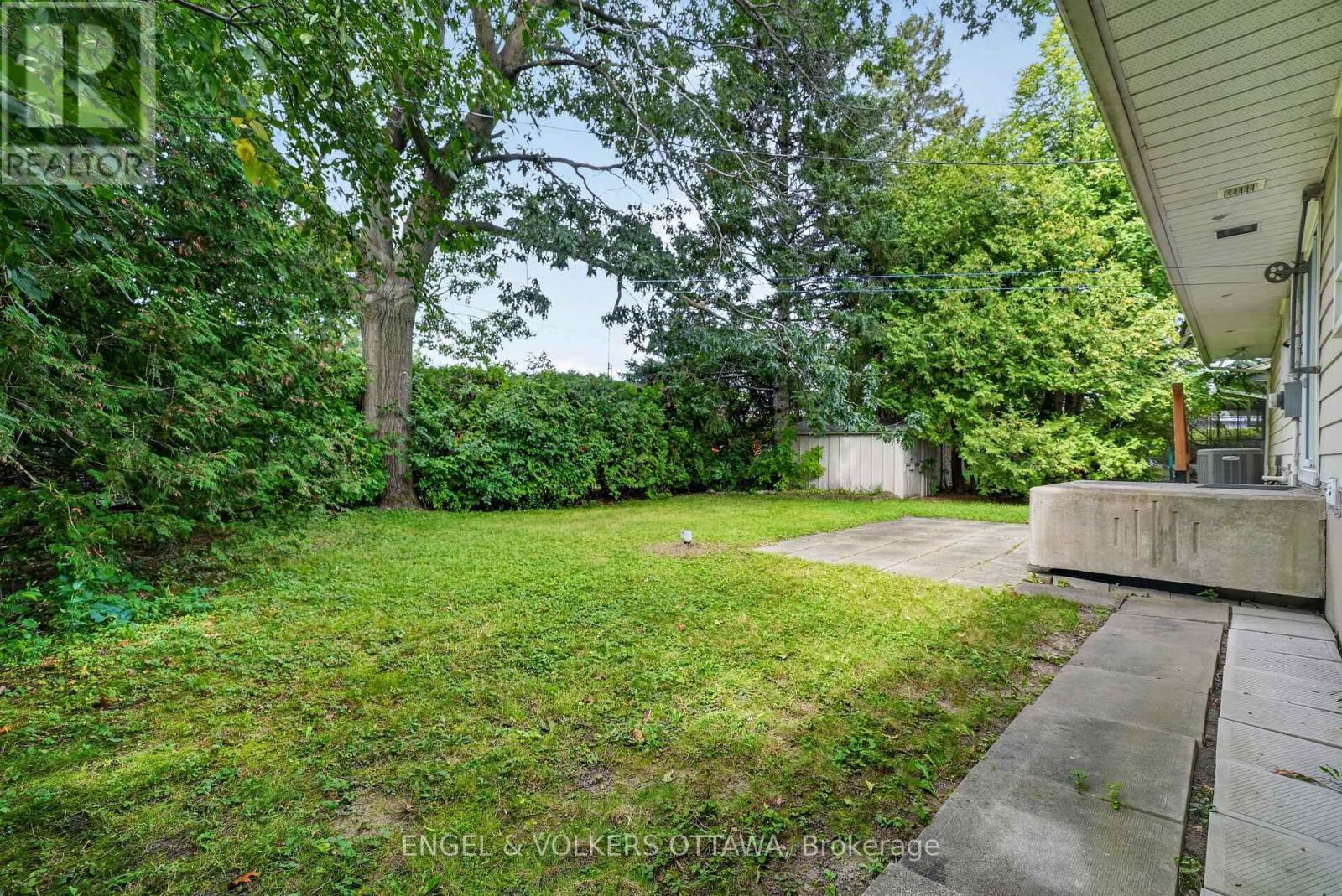 2642 Marble Crescent, Ottawa, ON