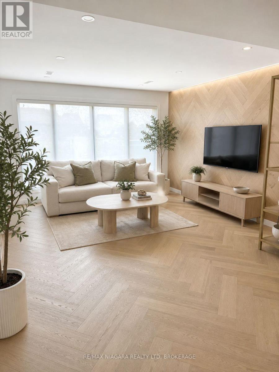 Virtually Staged - 55 Swan Avenue, Pelham (Fonthill), ON