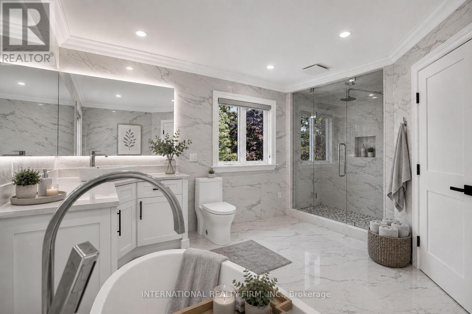 3 Taunus Court, Clarington, ON