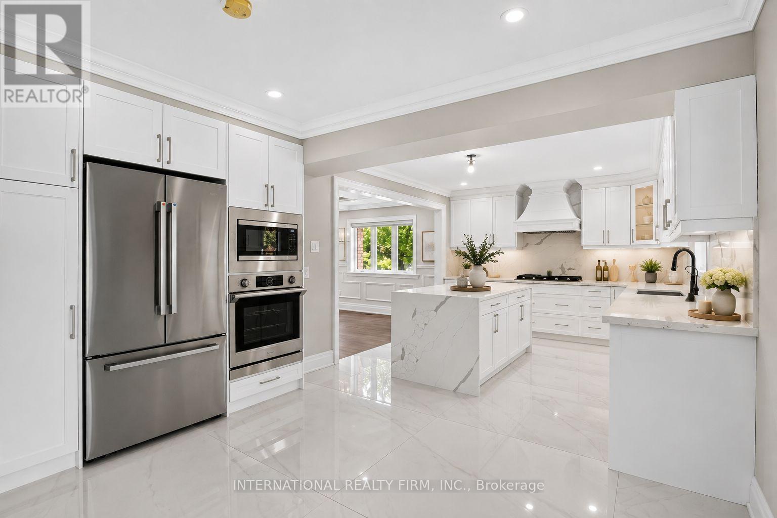 3 Taunus Court, Clarington, ON