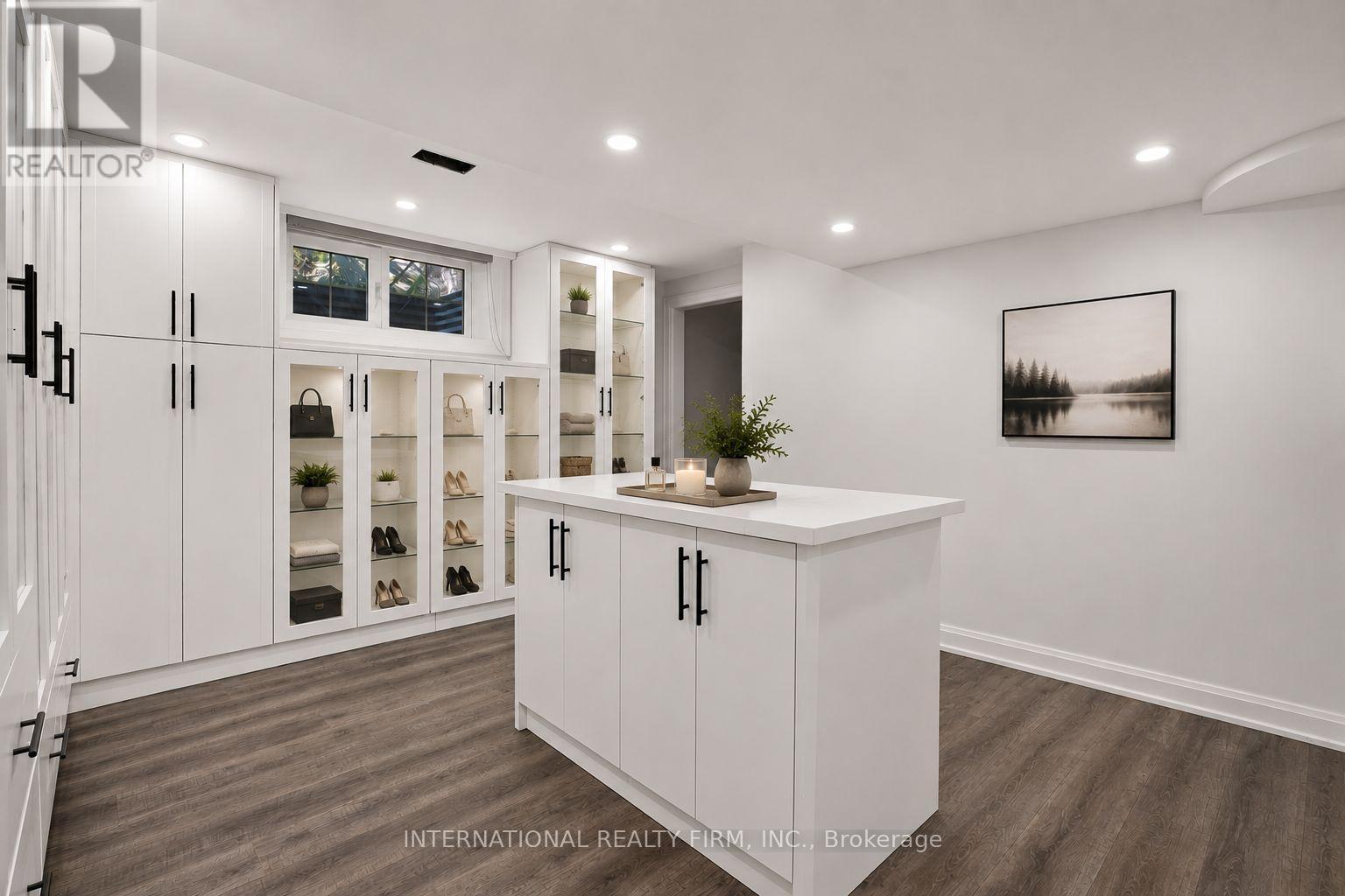3 Taunus Court, Clarington, ON