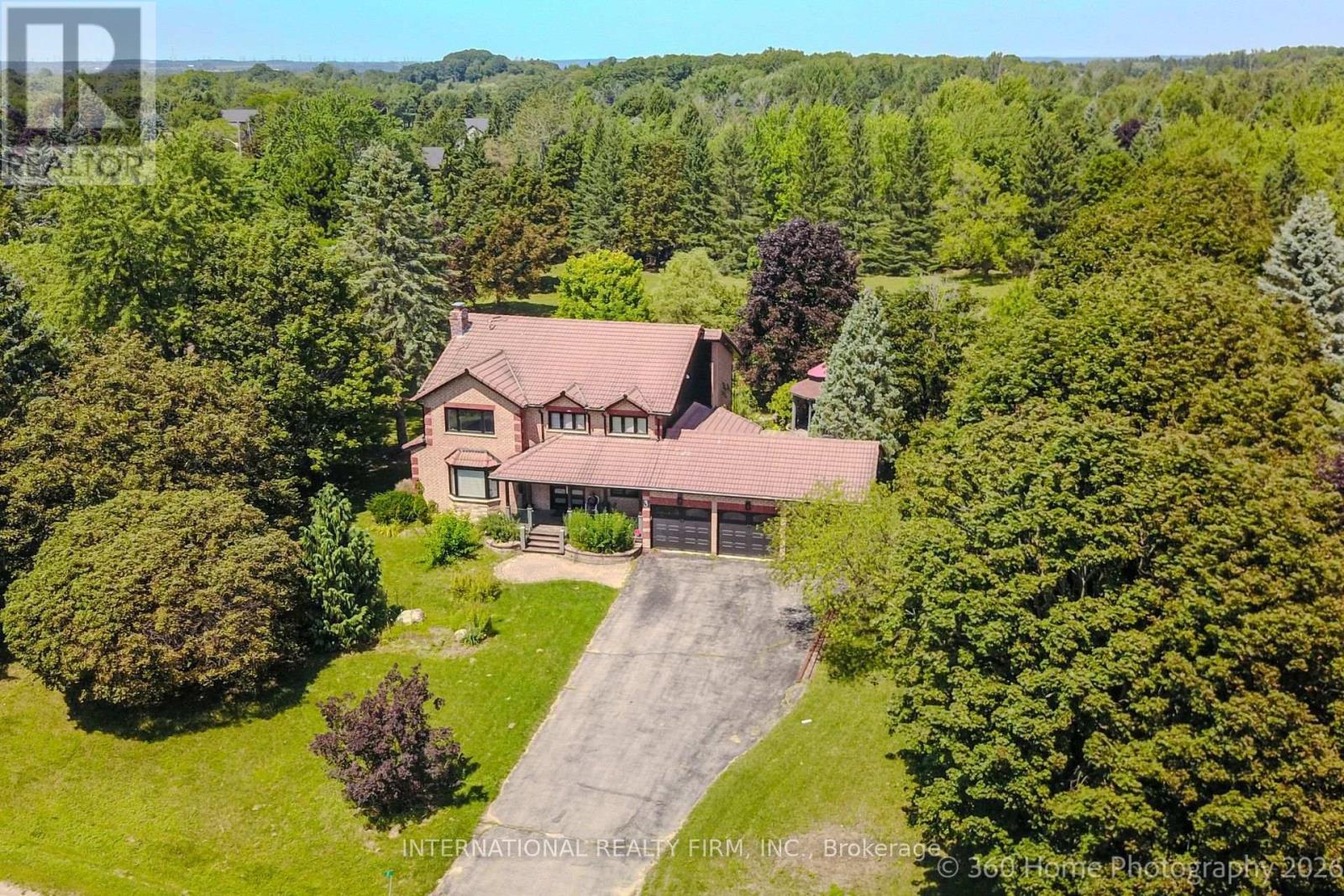 3 Taunus Court, Clarington, ON
