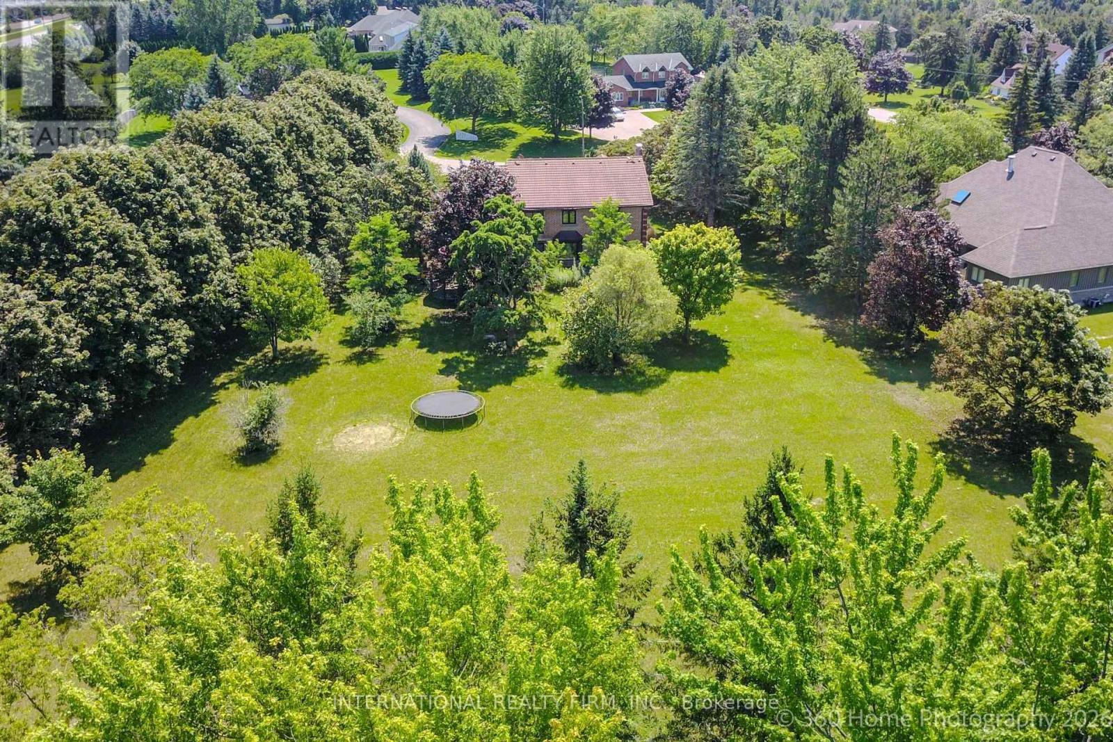 3 Taunus Court, Clarington, ON