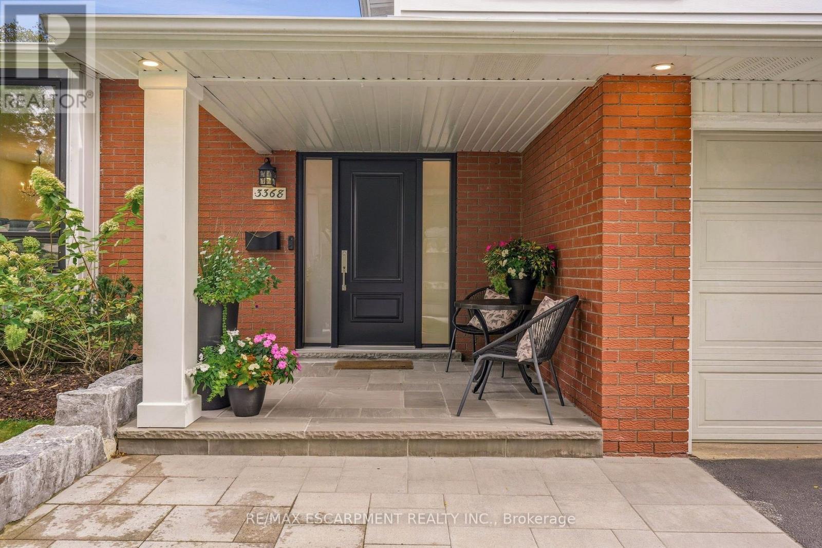 3368 Guildwood Drive, Burlington, ON