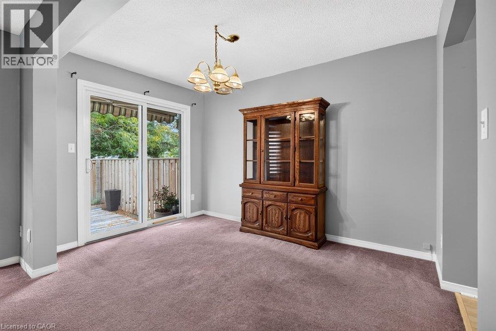 2 Royalwood Court Unit# 20, Stoney Creek, ON