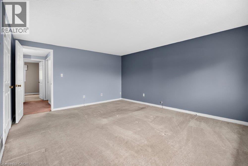 2 Royalwood Court Unit# 20, Stoney Creek, ON