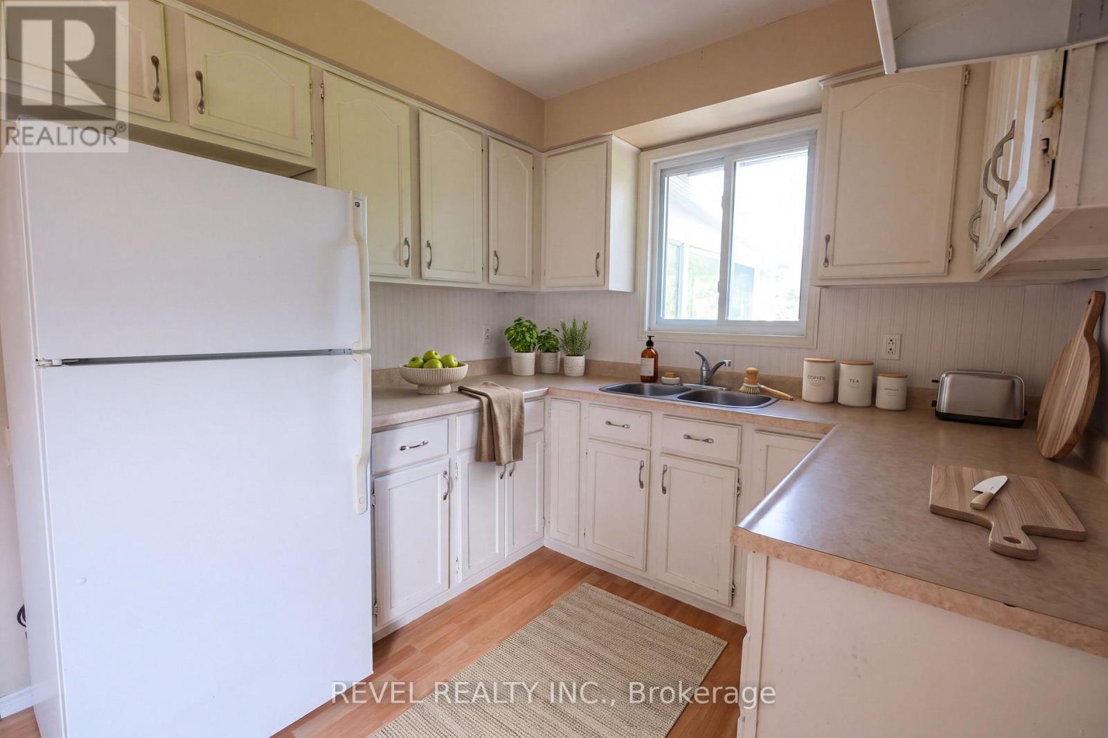 176 Towerhill Road, Peterborough, ON