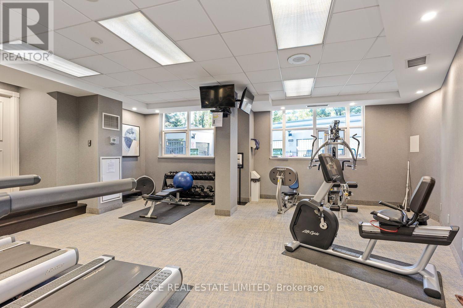 505 - 10 Old York Mills Road, Toronto, ON