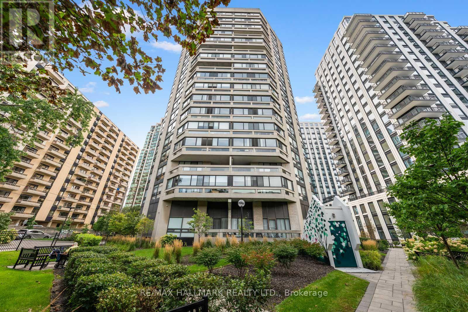 1401 - 240 Heath Street W, Toronto, ON