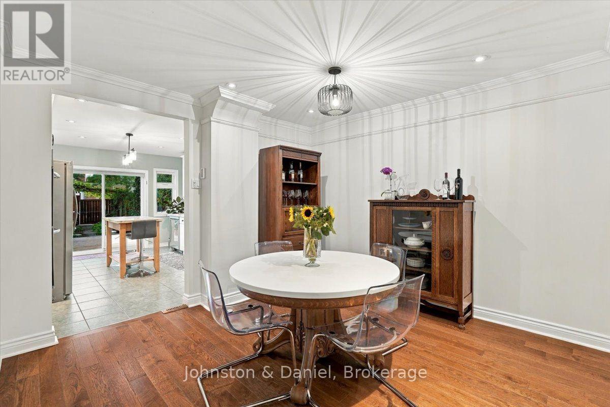 118 Merrill Avenue E, Toronto, ON