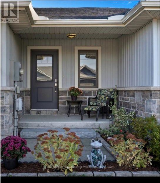 5 Mavis Way, Belleville, ON
