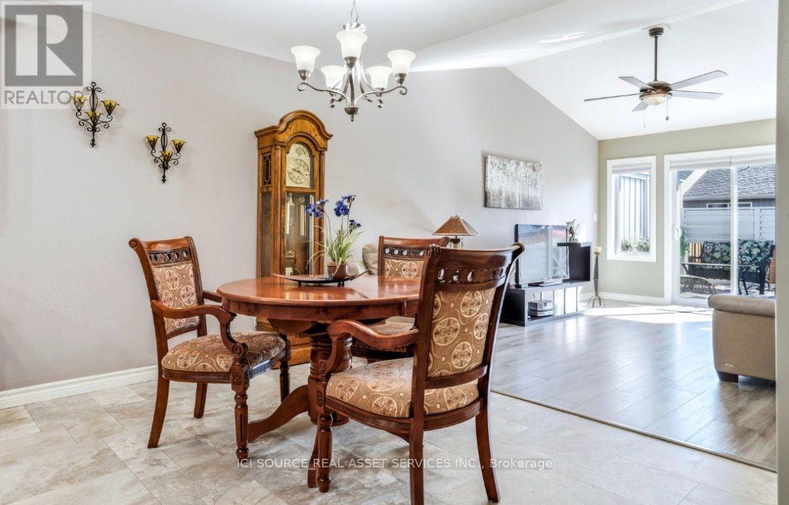 5 Mavis Way, Belleville, ON