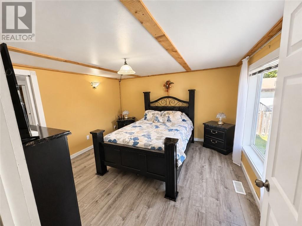231 Simon Lake Drive, Greater Sudbury, ON