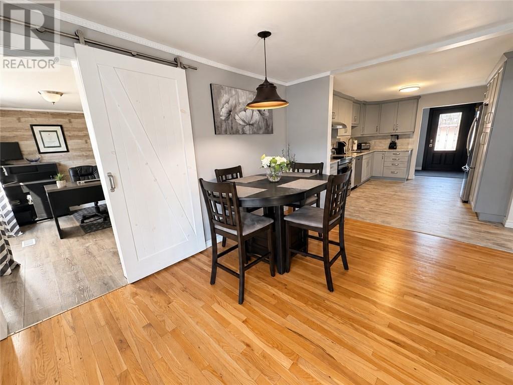 231 Simon Lake Drive, Greater Sudbury, ON