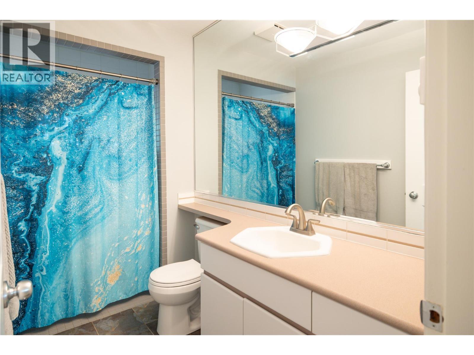 2475 Dunsmuir Road, Kelowna, BC