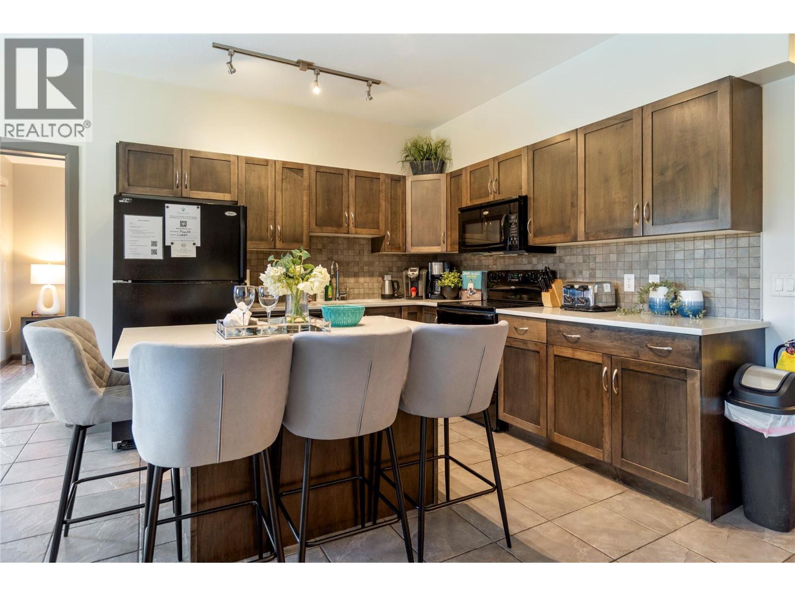 654 Cook Road Unit# 501, Kelowna, BC
