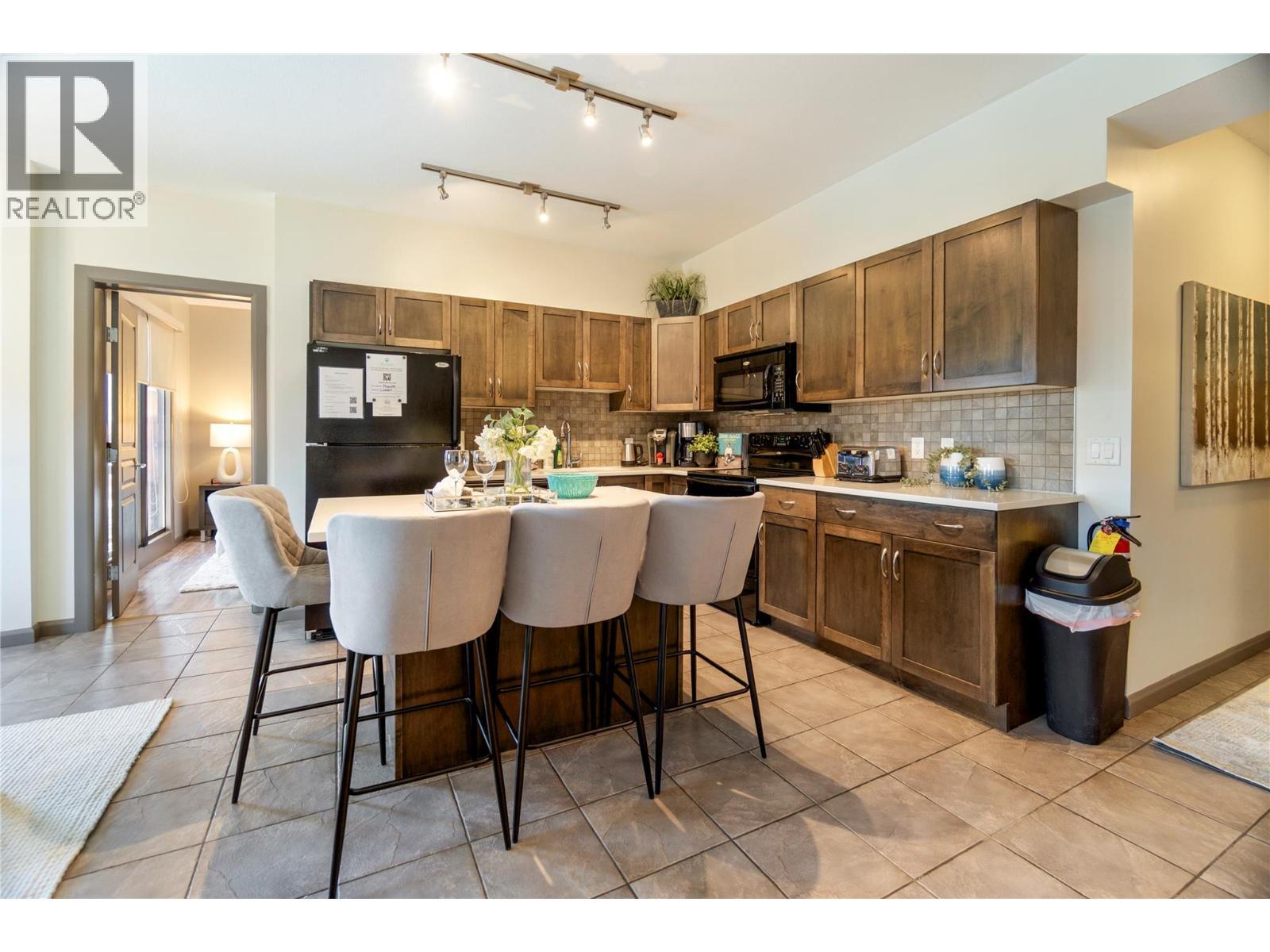 654 Cook Road Unit# 501, Kelowna, BC