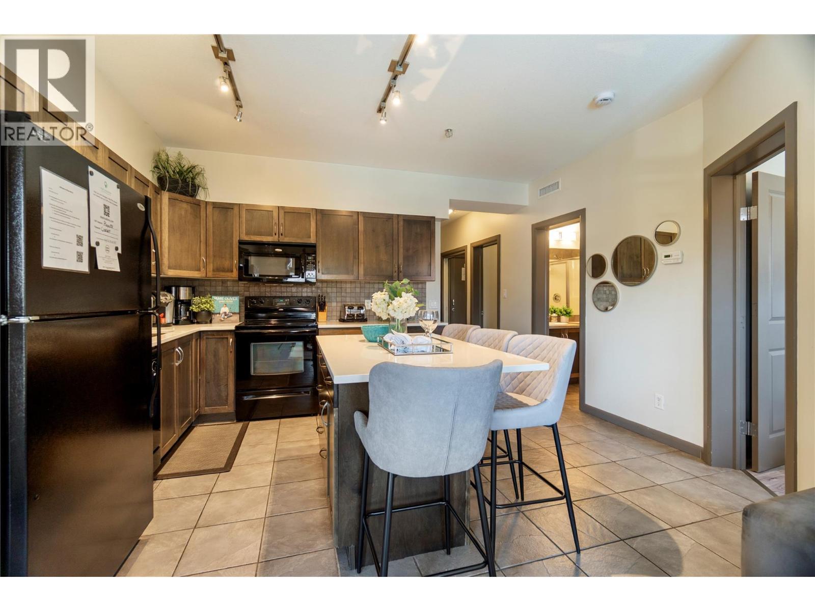 654 Cook Road Unit# 501, Kelowna, BC