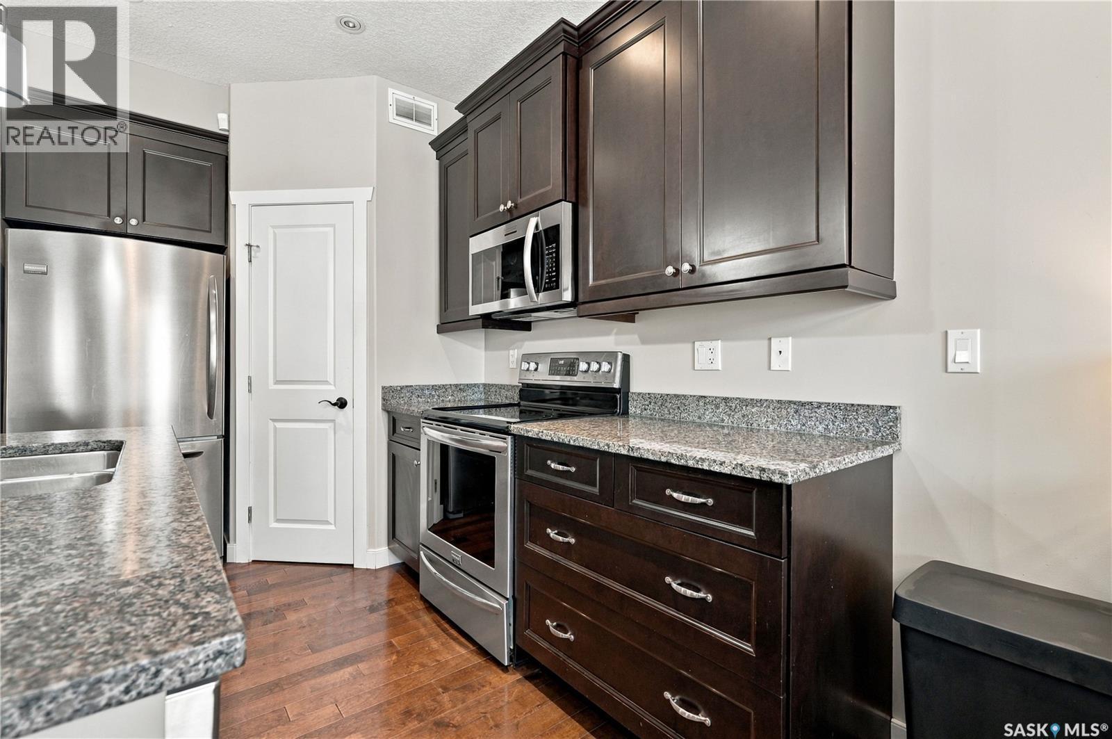 226 Atton Court, Saskatoon, SK