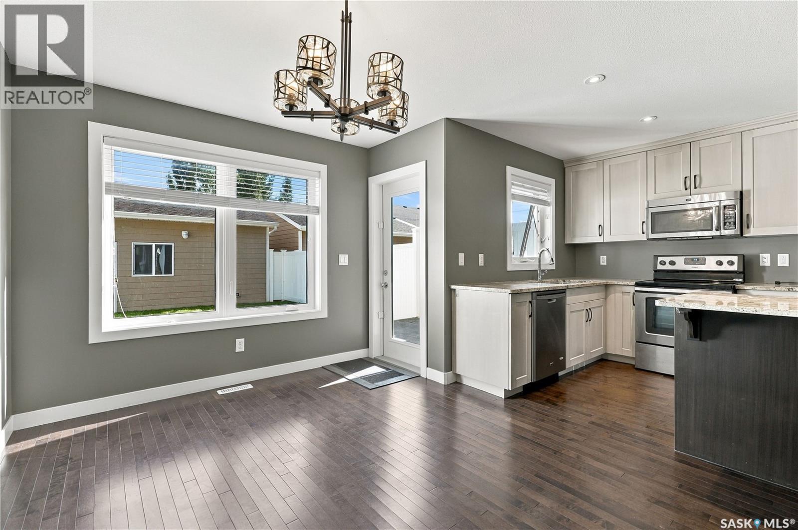 1415 Hunter Road, Saskatoon, SK