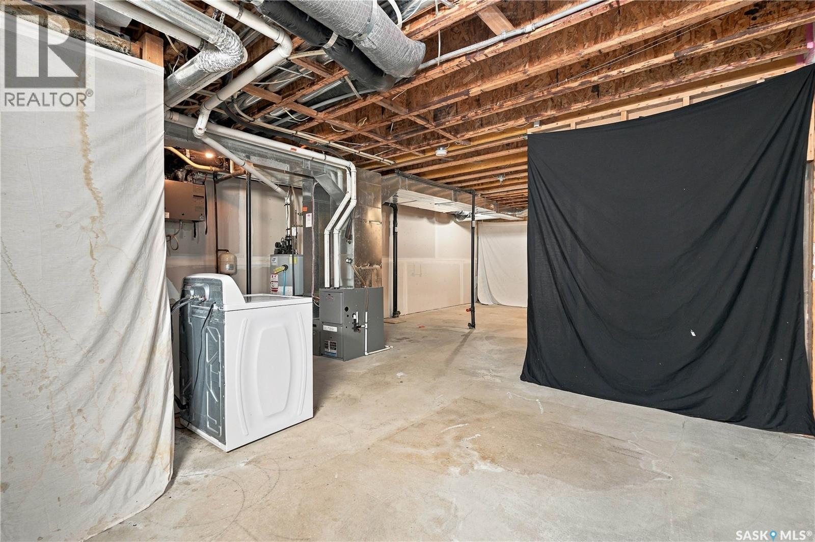 1415 Hunter Road, Saskatoon, SK