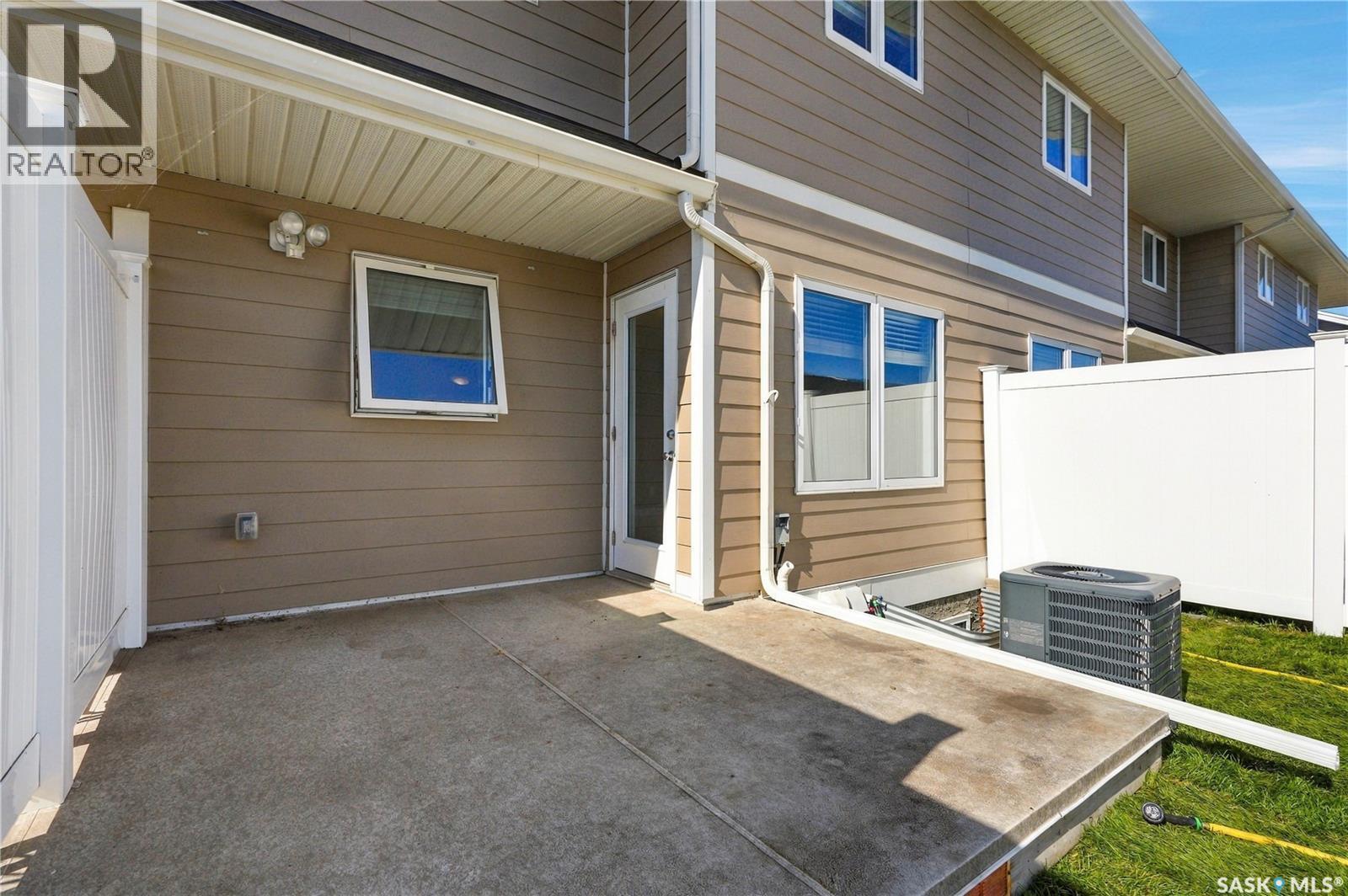 1415 Hunter Road, Saskatoon, SK