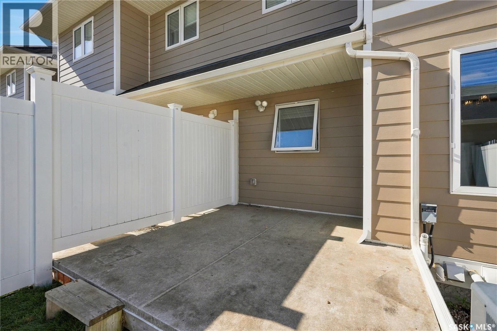 1415 Hunter Road, Saskatoon, SK