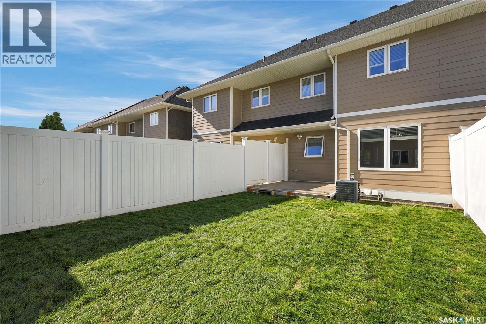 1415 Hunter Road, Saskatoon, SK
