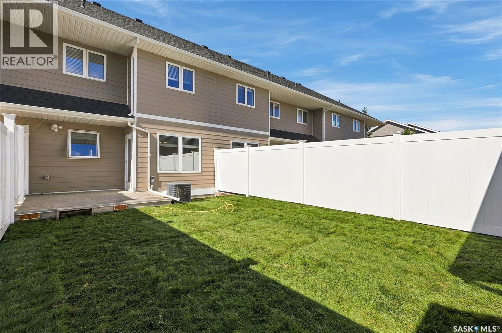 1415 Hunter Road, Saskatoon, SK
