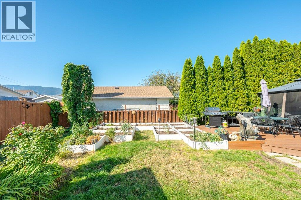 584 Edna Avenue, Penticton, BC