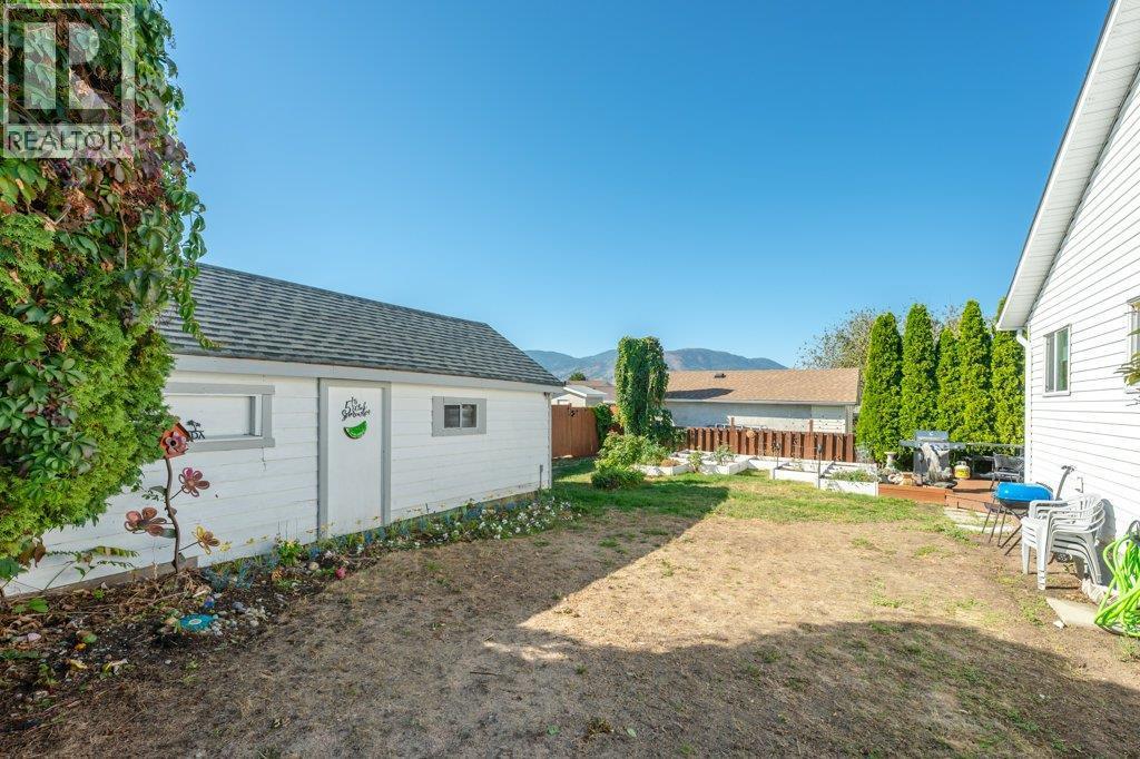 584 Edna Avenue, Penticton, BC