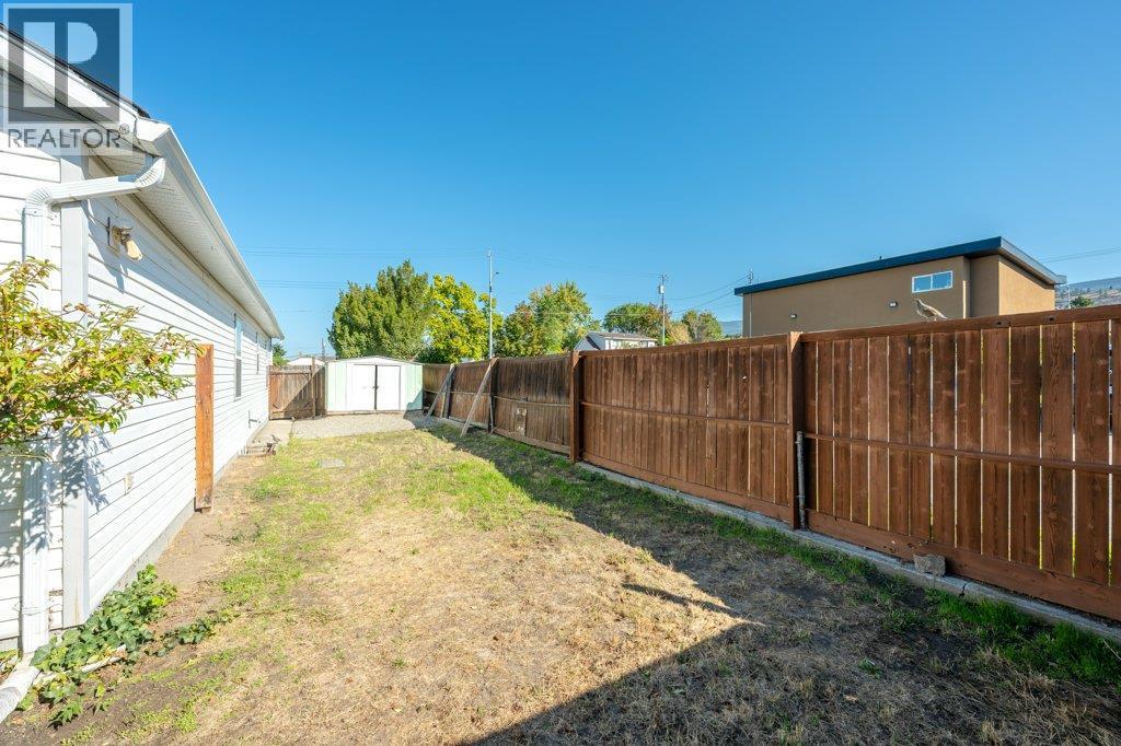 584 Edna Avenue, Penticton, BC