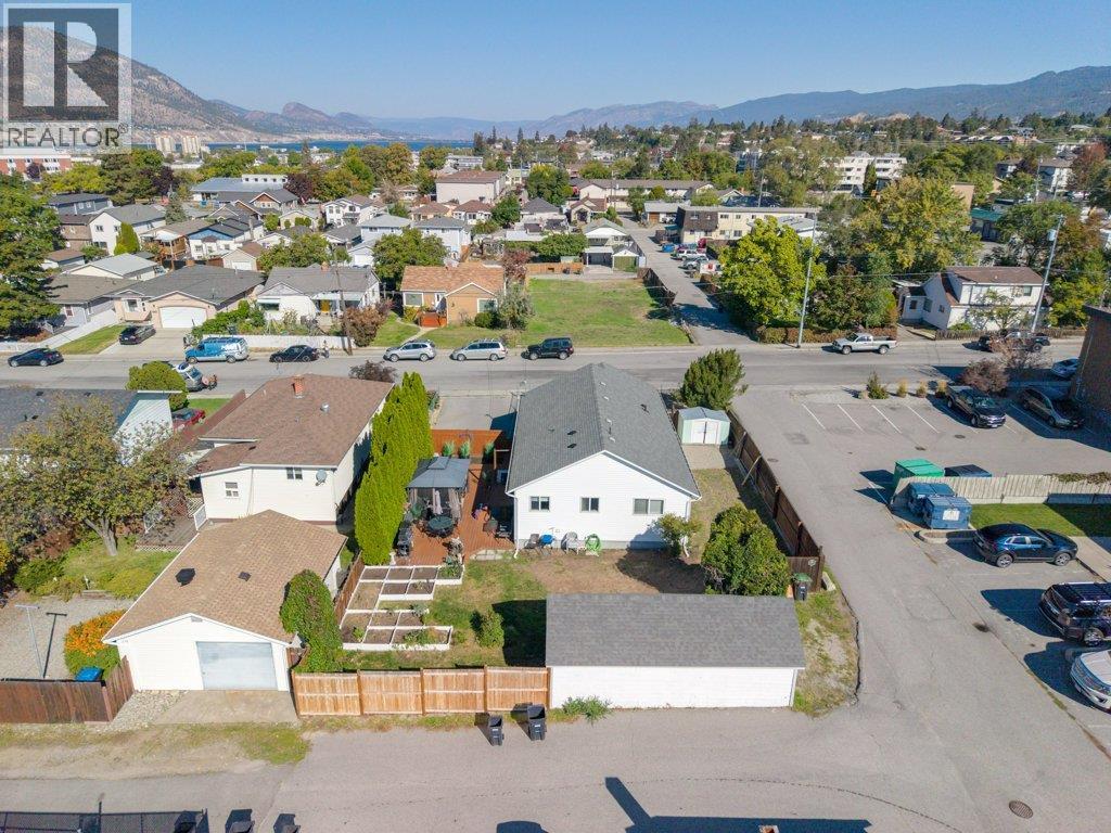 584 Edna Avenue, Penticton, BC