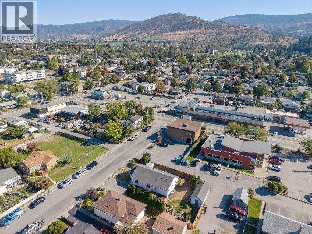 584 Edna Avenue, Penticton, BC