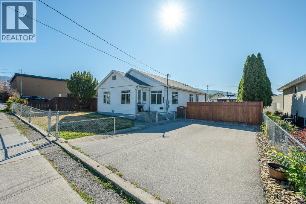 584 Edna Avenue, Penticton, BC