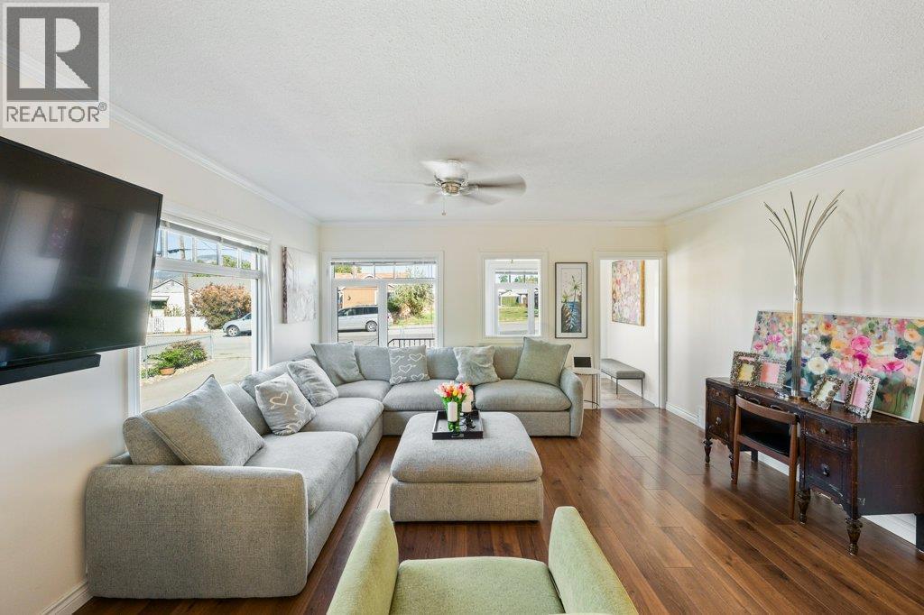 584 Edna Avenue, Penticton, BC